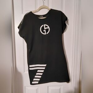 Giorgio Armani tee shirt  black dress  size medium